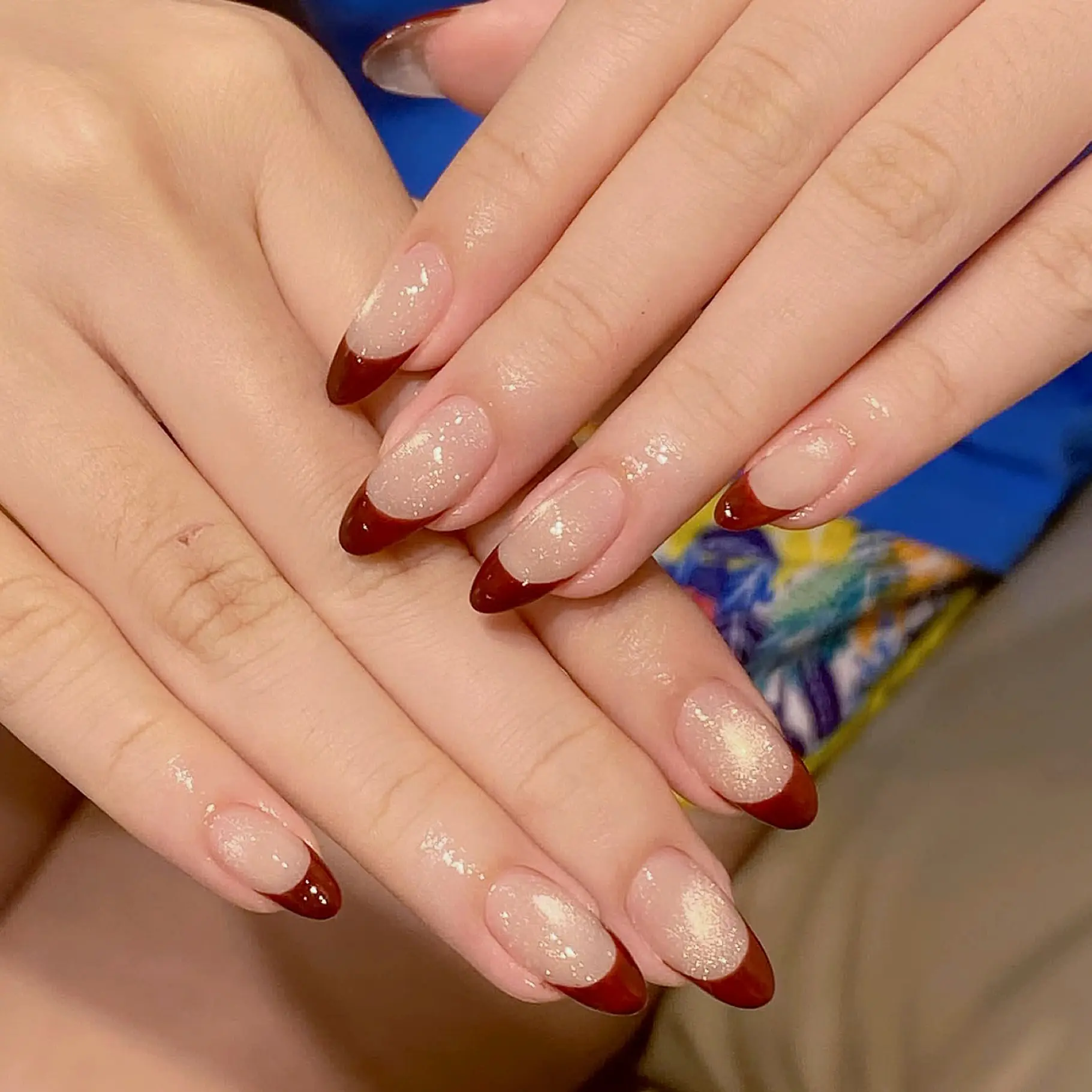 Cherry đỏ pháp + glitter — màu cổ điển không lỗi mốt