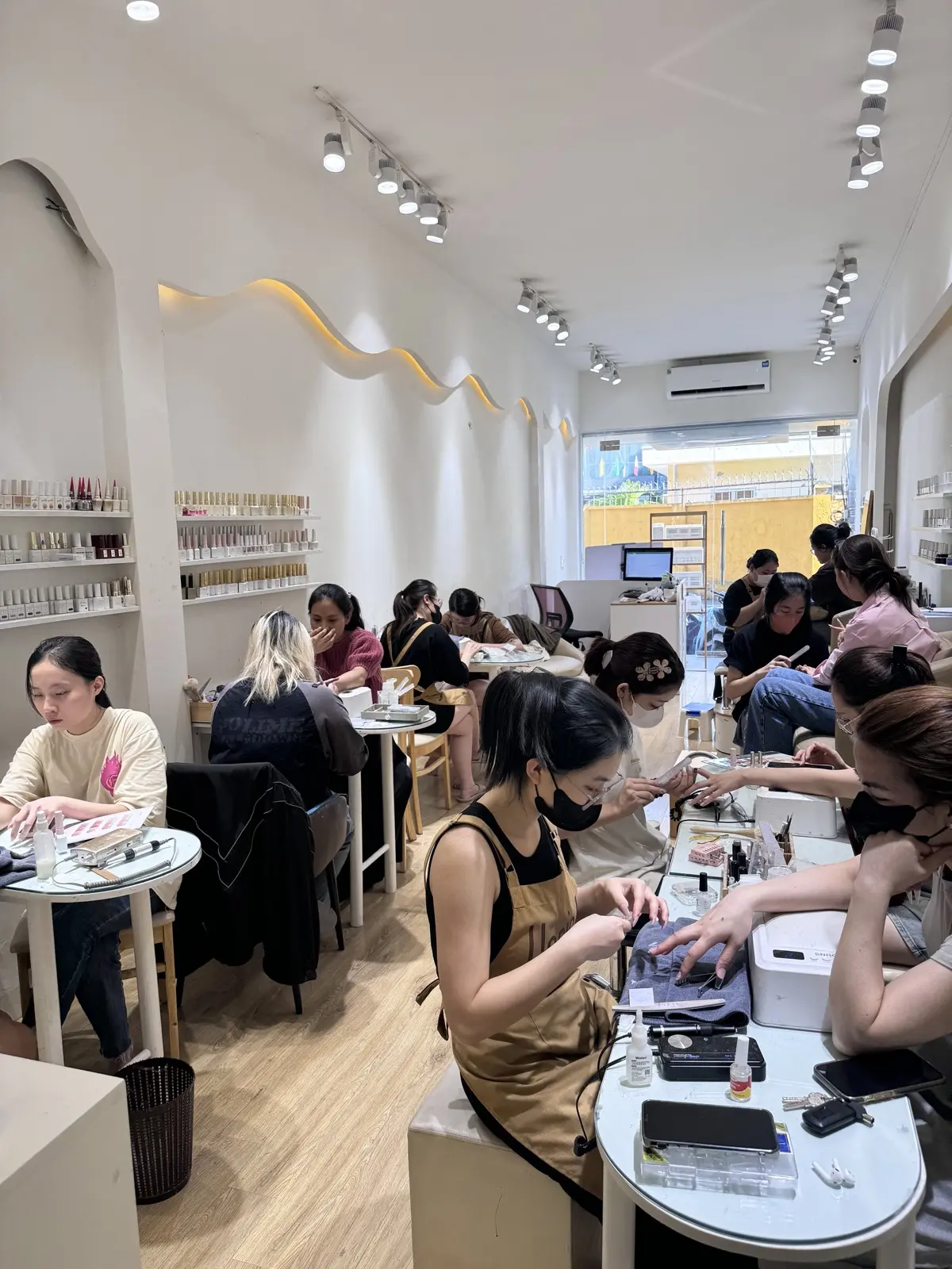 Học viên Unnie Academy — Học viên khoá Cơ Bản · Tốt nghiệp 02/2024